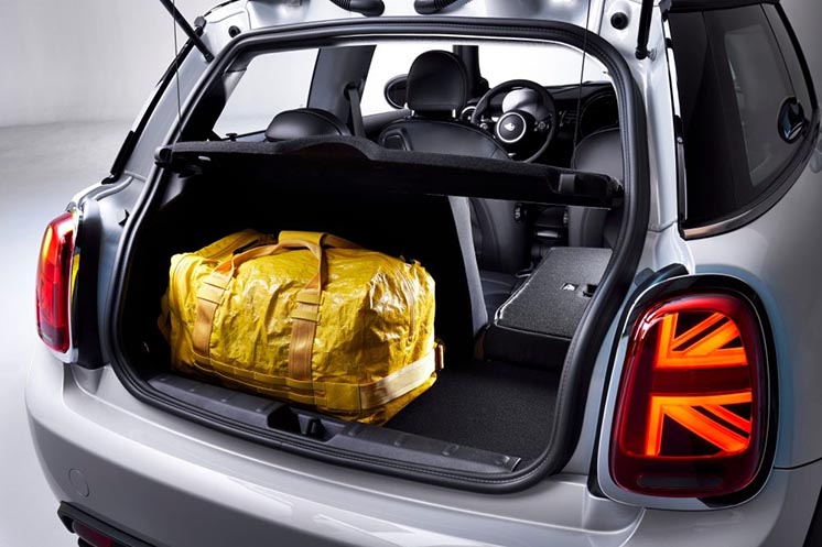 BMW офіційно представила електричний Mini Cooper