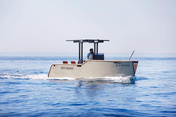 «Водна Tesla» - електричний човен X Shore Eelex 8000