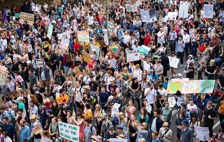 По всьому світу проходить глобальний страйк присвячений боротьбі зі зміною клімату