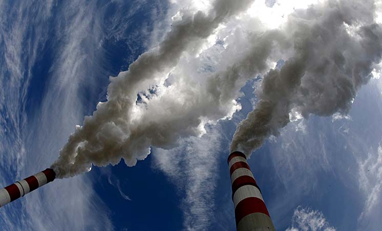 Середньорічна концентрація парникових газів в атмосфері знову побила рекорд